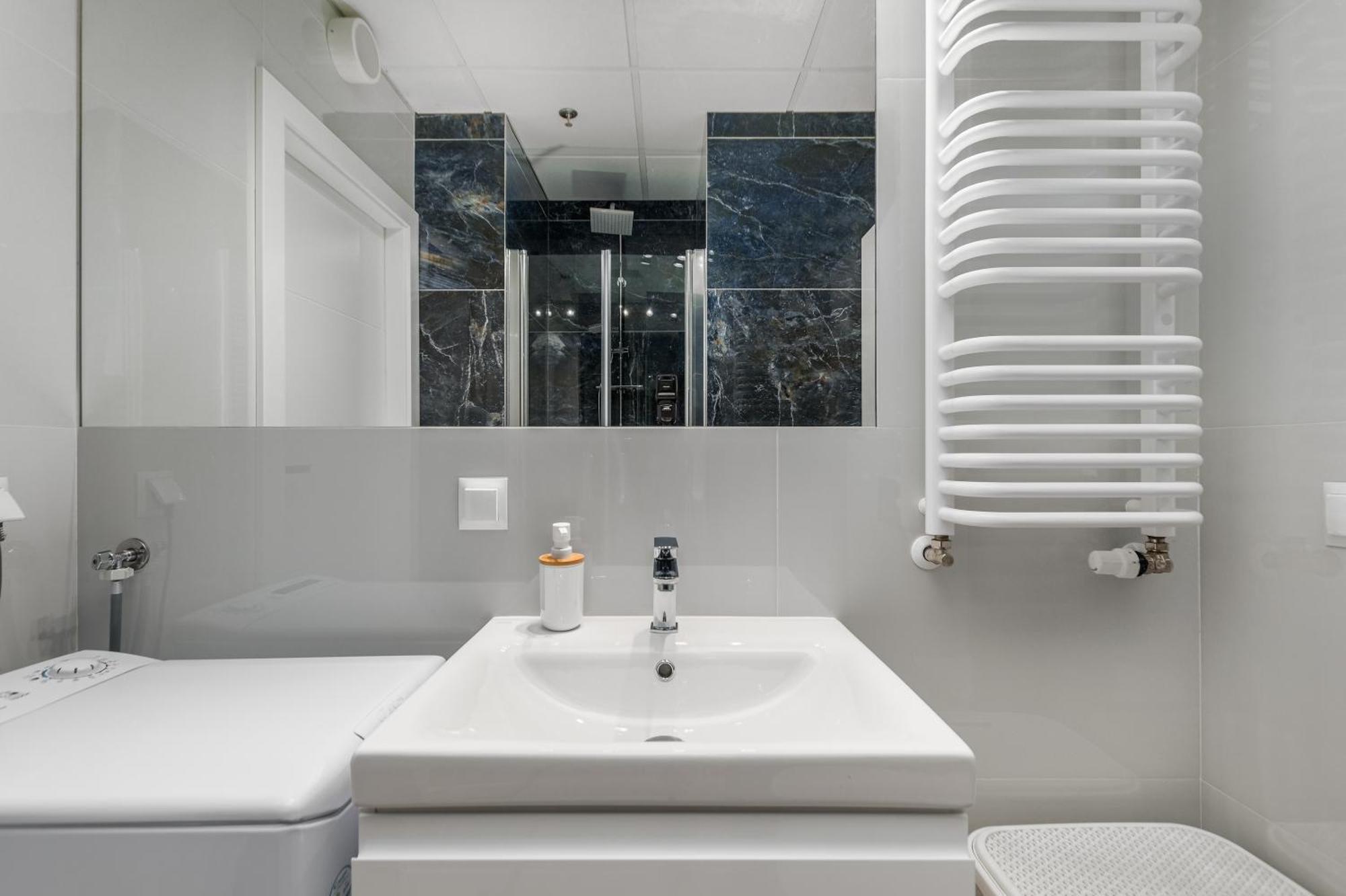 Kasprzaka 29 B-C By Homeprime วอร์ซอ ภายนอก รูปภาพ